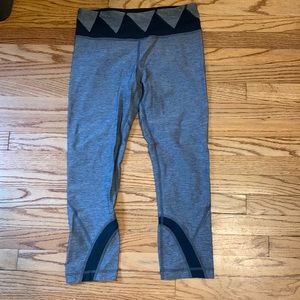 Grey lululemon running capris